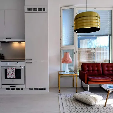 Sofia's House With Nordic Art Design Helsinki